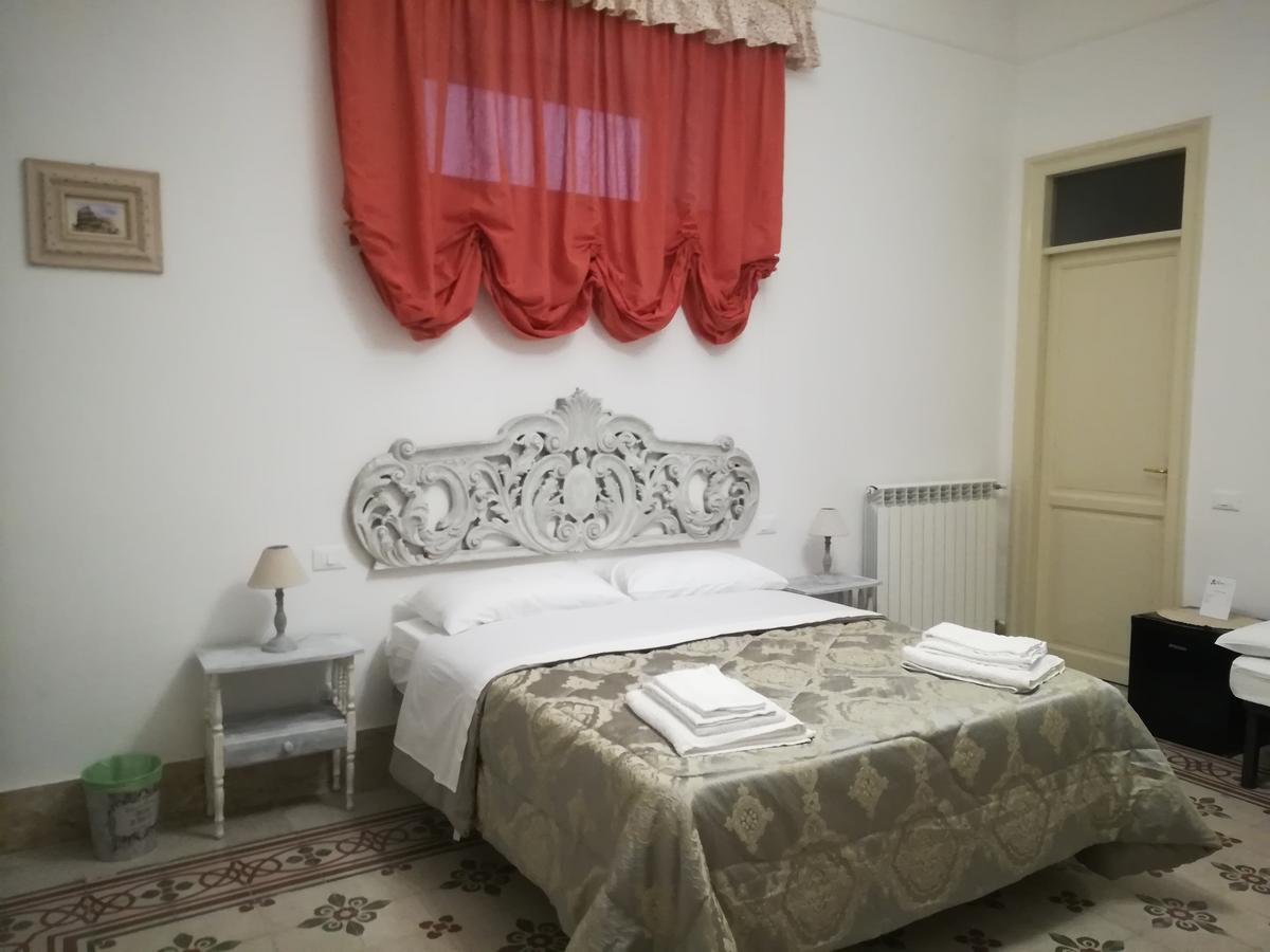 Hotel Le Rose del Viale à Palerme Extérieur photo